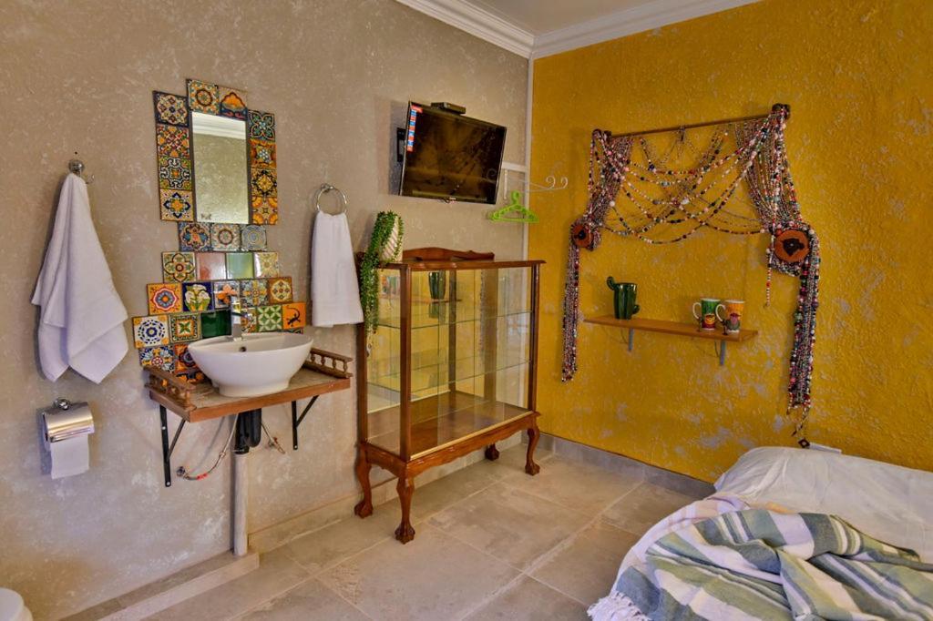 Iszis Guest House Bloemfontein Kültér fotó