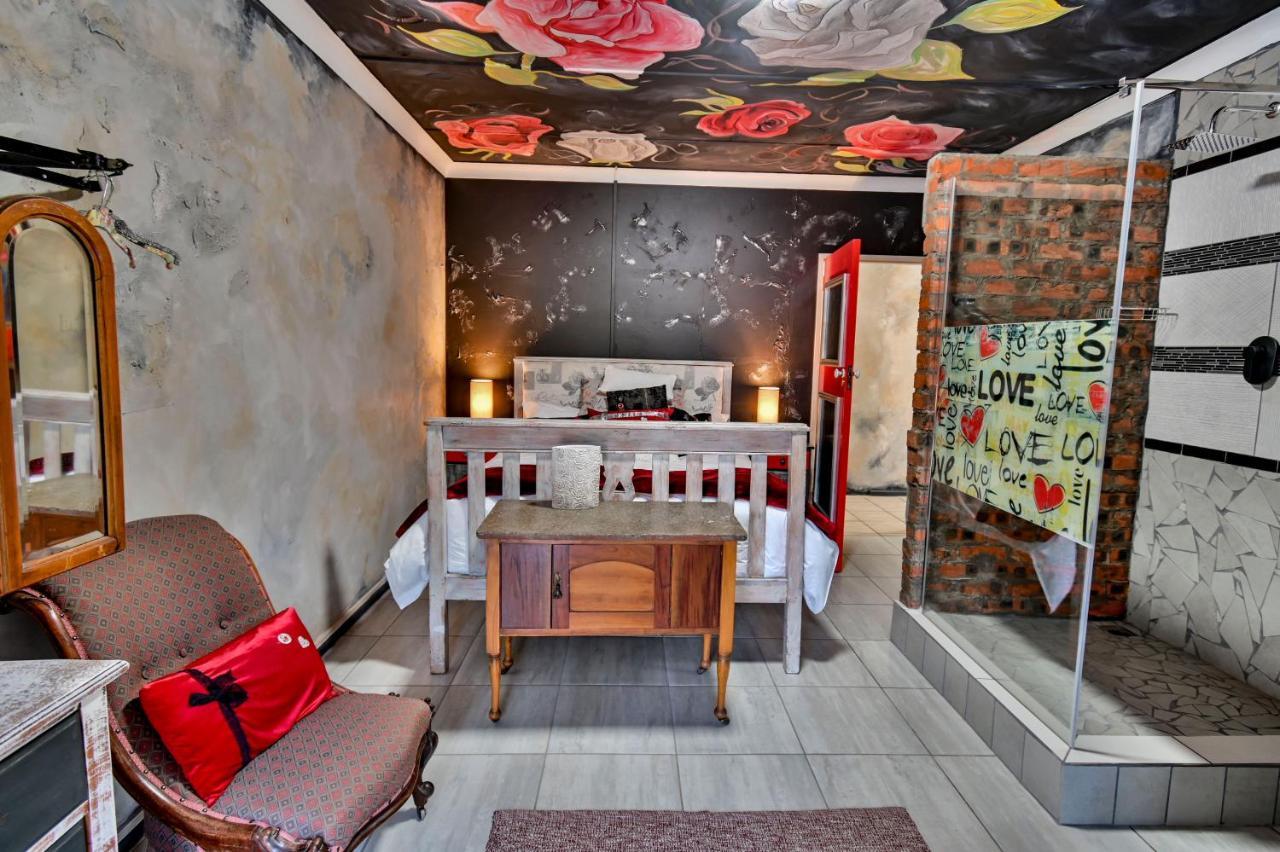 Iszis Guest House Bloemfontein Kültér fotó